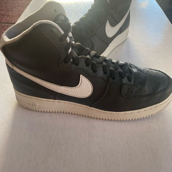 NIKE AIR FORCE 1 Men’s Basketball Shoes Size 11.5 US main image 5